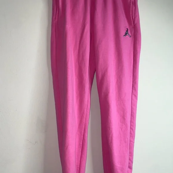 COPY - Jordan Sweatpants - Picture 3 of 7